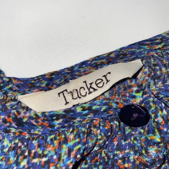 Tucker Speckled Pattern Button Up Top The Classic Blouse Blue Silk Med $295 - Picture 6 of 9